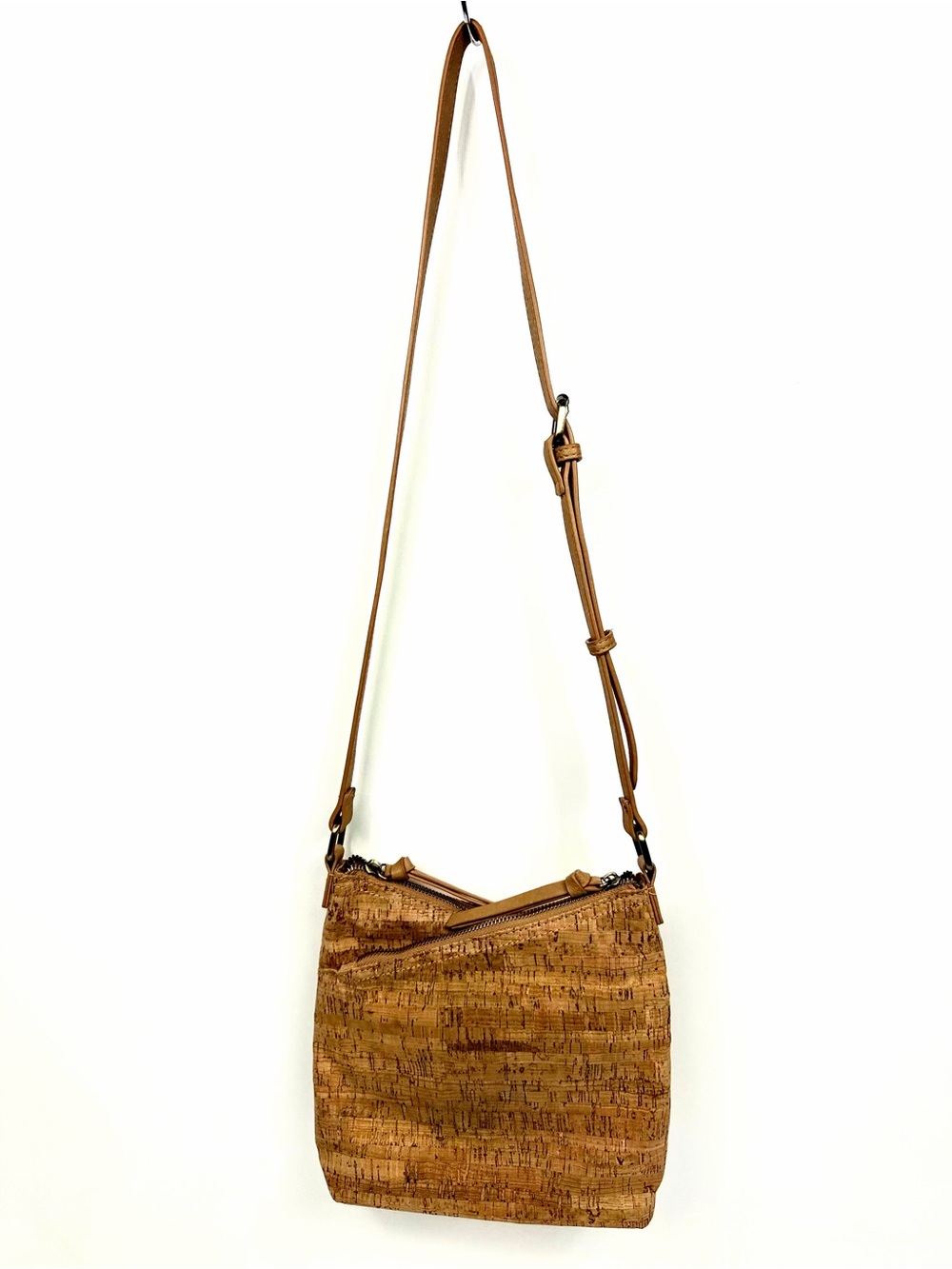 lightweight cork crossbody bag Miztique